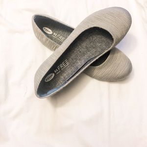 LIKE NEW Dr. Scholl’s